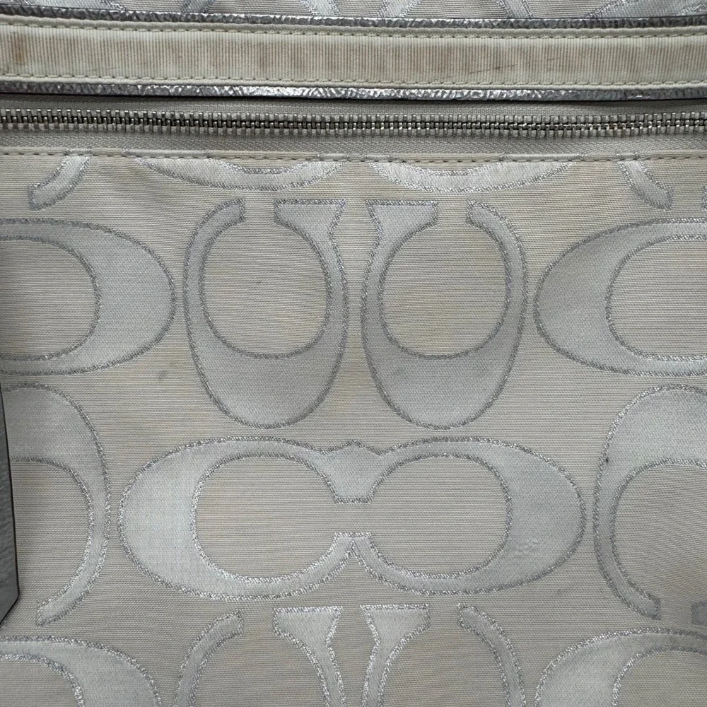 Vintage COACH Poppy Signature Sateen Glam Tote Bag White Silver Metallic 17x14